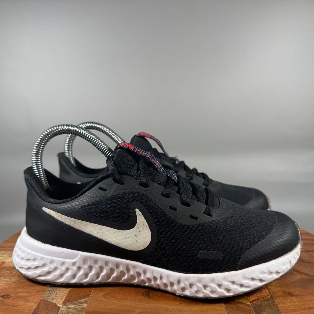 Nike Revolution 5 Black White Anthracite Running‎ Shoes Womens 6 / 4.5Y